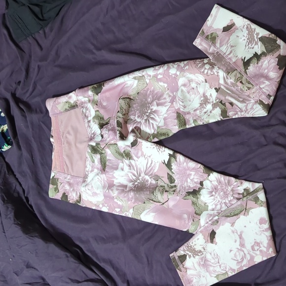 Exercise pants - Picture 2 of 3